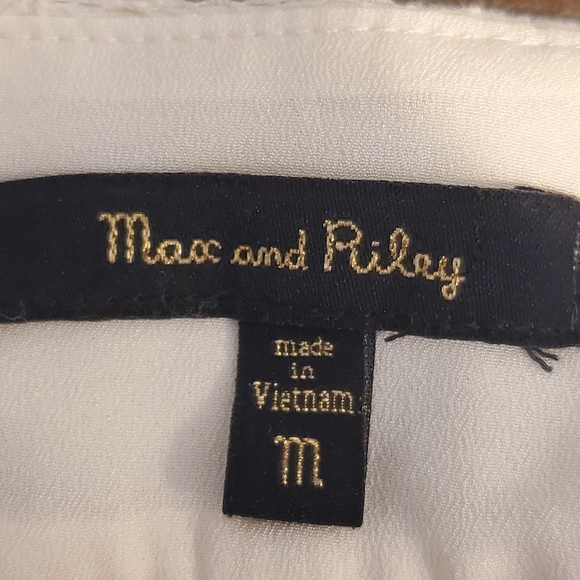 Max & Riley Ivory Lace Shorts - Picture 4 of 5